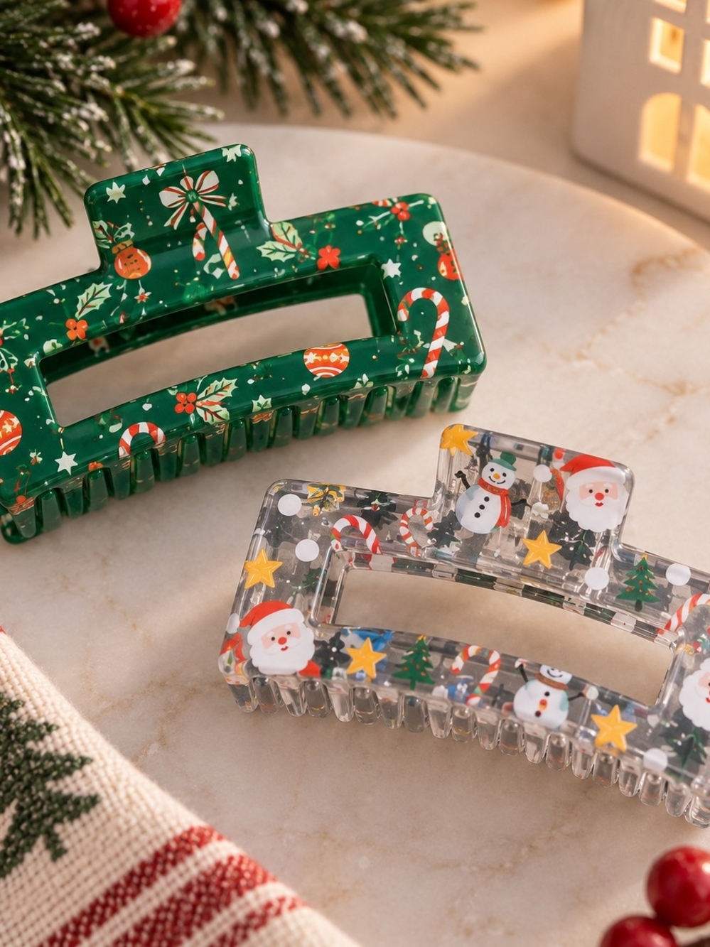 Set of 2 Christmas Claw Hair Clips – Green & Clear Holiday Santa New